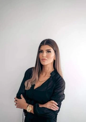 Christine Photo